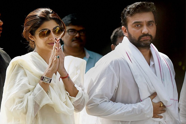 1555940100 shilpa and raj kundra