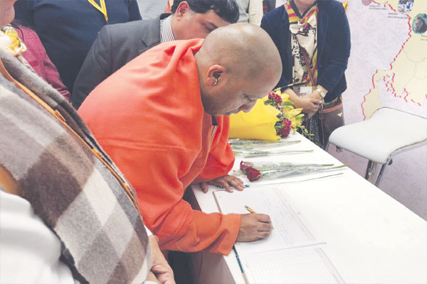 1556007217 yogi khattar