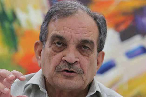 1556007915 birender singh
