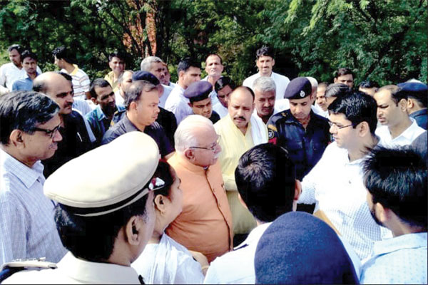 1556011803 haryana khattar