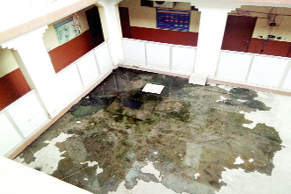 1556012396 ballabhgarhpanchayat bhavan