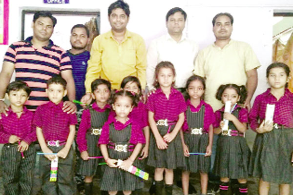 1556012857 school childrens