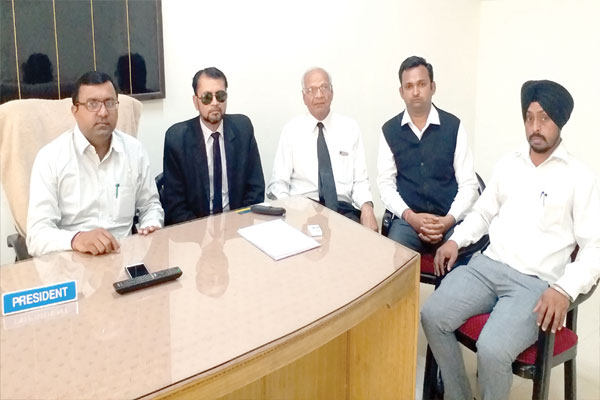 1556013911 bar association 1