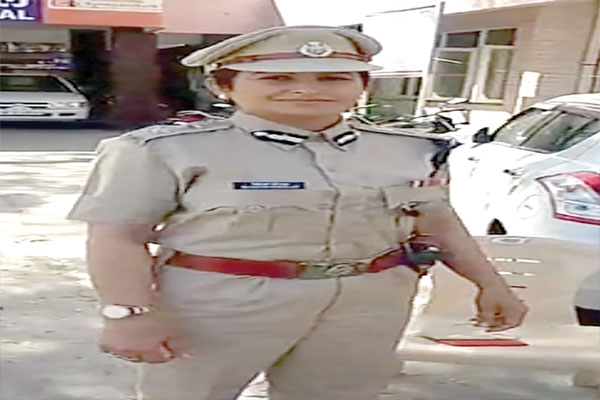 1556013925 ips officer