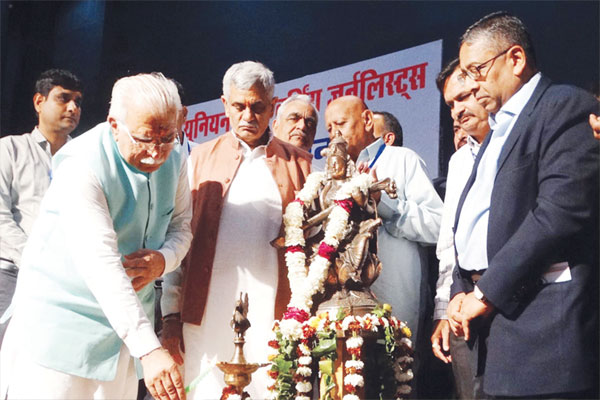 1556013936 ayushman bharat scheme