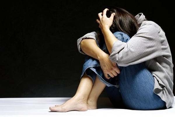 1556015001 rape7
