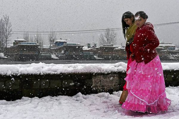 1556020246 kashmir snow