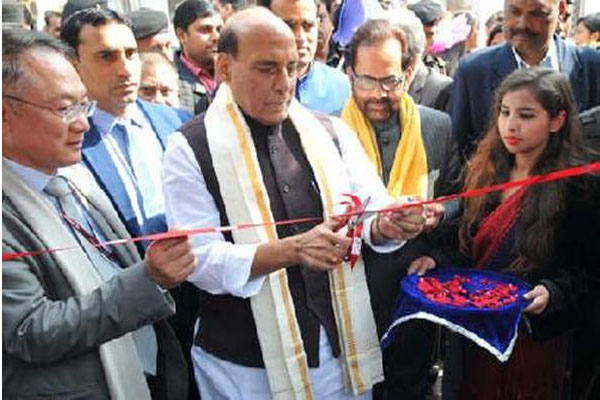 1556030452 rajnath6003
