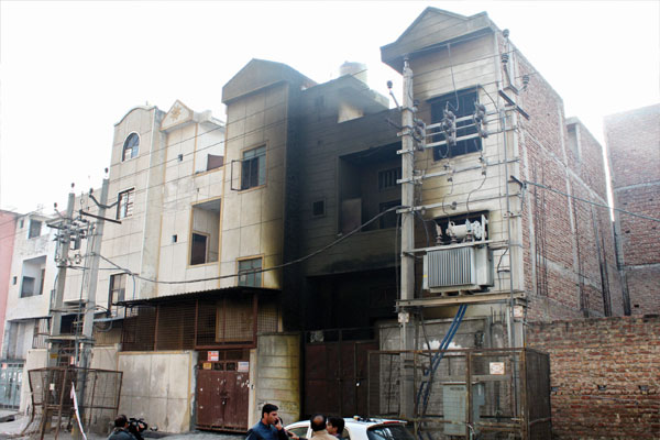 1556030881 factory