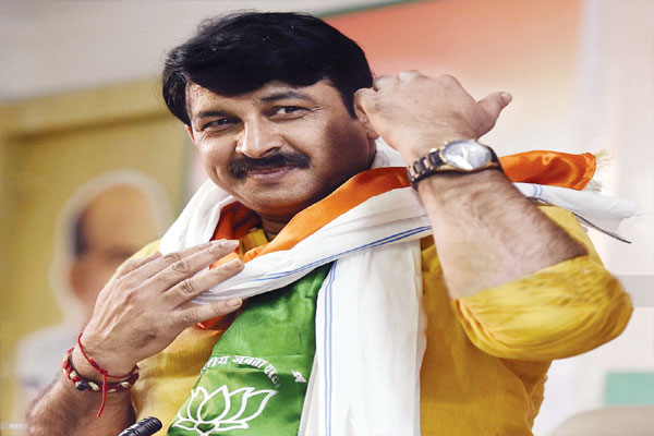 1556030902 manoj tiwari