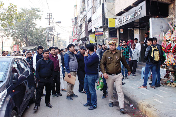 1556030978 sealing delhi
