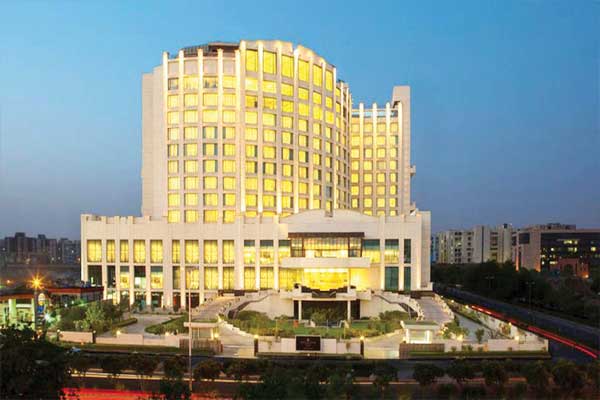 1556031258 hotel