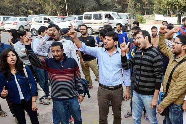 1556031346 jnu student