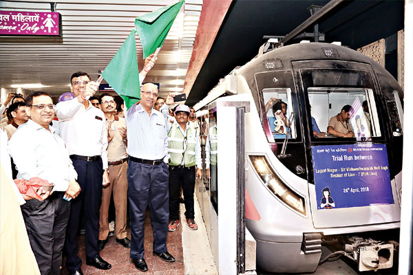 1556031402 pink line