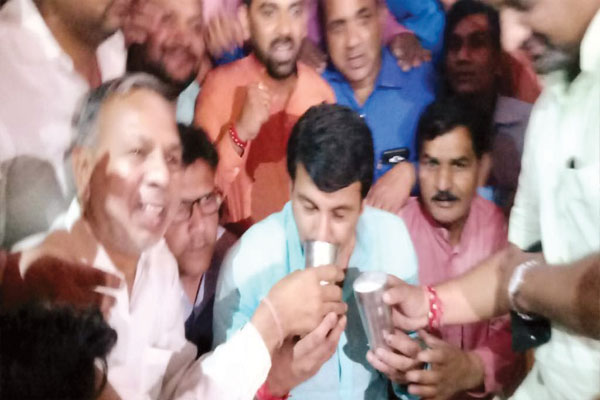 1556031591 manoj tiwari