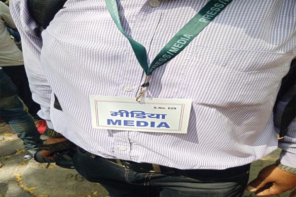1556031816 media
