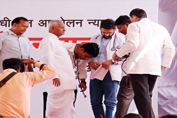 1556031895 anna hazare 1 1