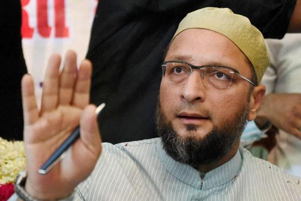 1556091813 owaisi600