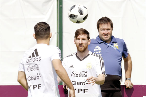 1556096796 lionel messi 2