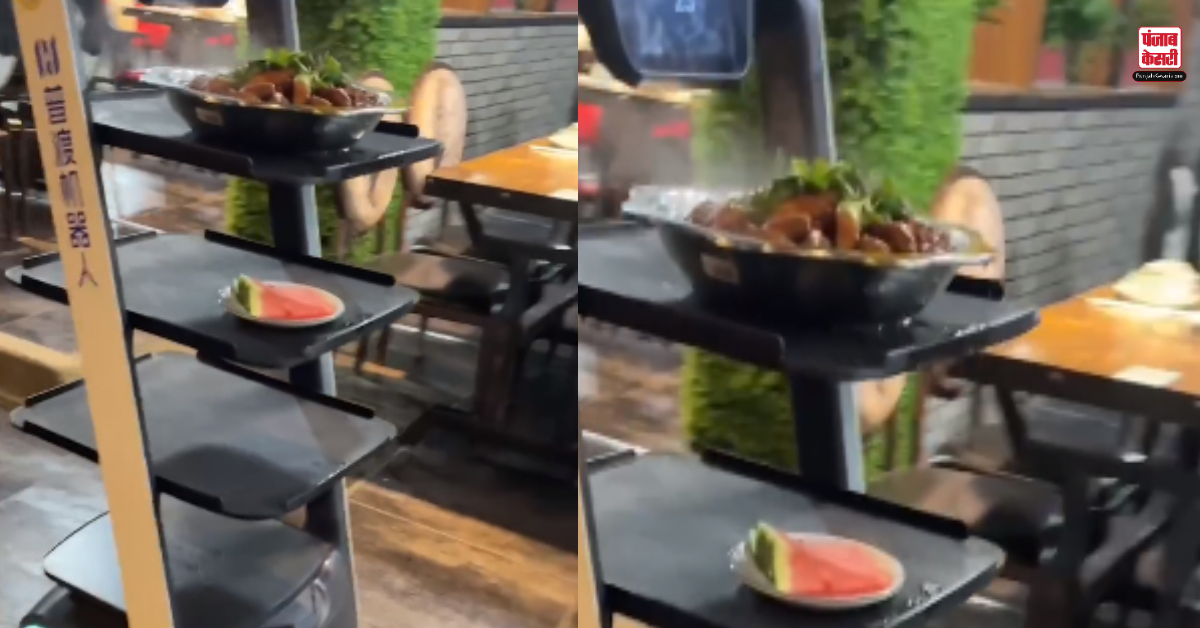 Robot Waiter Serve