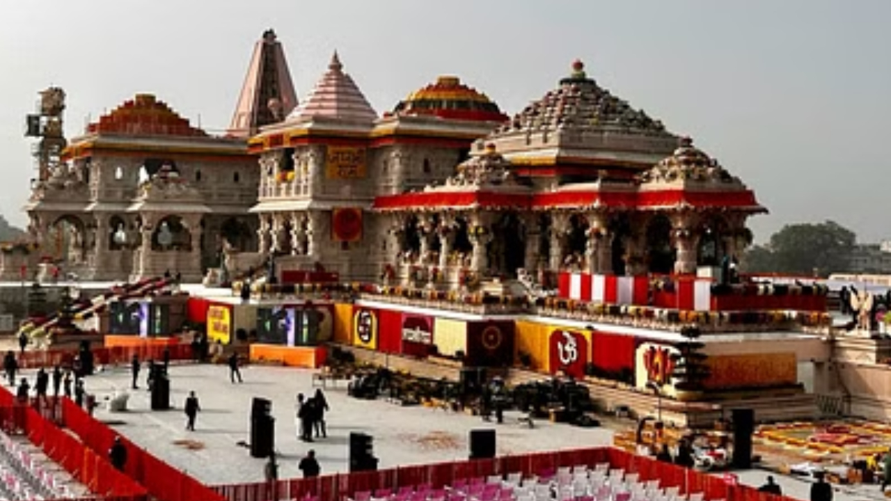 Ram Mandir Devotees