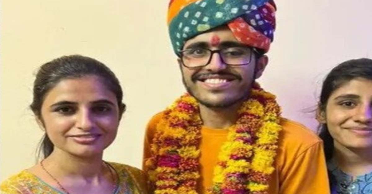 Laborer son becomes IAS