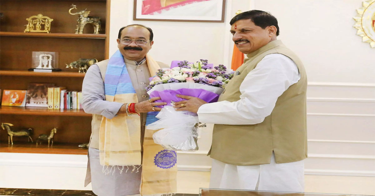 Deputy Chief Minister Arun Saw met CM Mohan Yadav