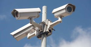 CCTV Camera Price : दूर बैठे घर पर रख सकते हैं पैनी नजर, सिर्फ1500 रुपये में मिल रहा है सीसीटीवी कैमरा