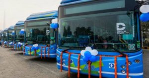 Delhi में प्रीमियम बस सेवा की शुरुआत, यात्रियों को मिलेगी बेहतर सुविधा