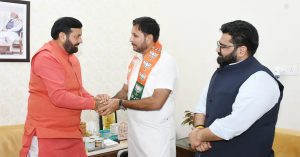 Haryana Elections की बीच ‘AAP’ को बड़ा झटका, भाजपा में शामिल हुए Ranjit Uppal