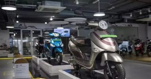 PM E- Drive Scheme : पीएम ई-ड्राइव योजना से स्थानीय EV मैन्युफैक्चरिंग को मिलेगा बढ़ावा