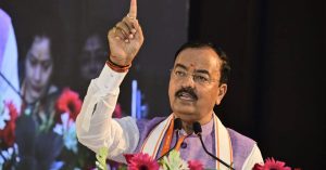 UP Politics : ‘ Akhilesh Yadav जी कोई मुख्यमंत्री नहीं हैं’, ऐसा क्यों बोले डिप्टी सीएम Keshav Prasad Maurya