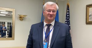 Ukraine: रूस से जंग के बीच जेलेंस्की ने उठाया बड़ा कदम, नियुक्त किया नया विदेश मंत्री