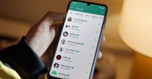 WhatsApp पर आया एक और धांसू अपडेट, अब Status भी कर सकेंगे लाइक