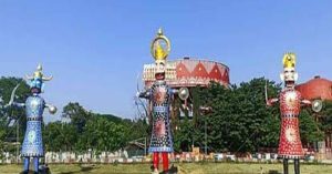 उत्तराखंड : Dehradun में 65 फीट ऊंचे रावण के पुतले का हुआ दहन, CM Dhami हुए शामिल