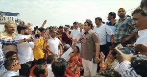 Ghaziabad के डासना मंदिर में आयोजित महापंचायत खत्म, हिरासत में लिए गए कई लोग