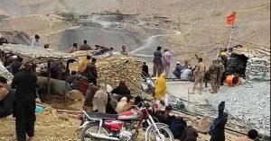 Pakistan में कोयला खदानों पर ग्रेनेड और रॉकेट से हमला, 20 मजदूरों की मौत