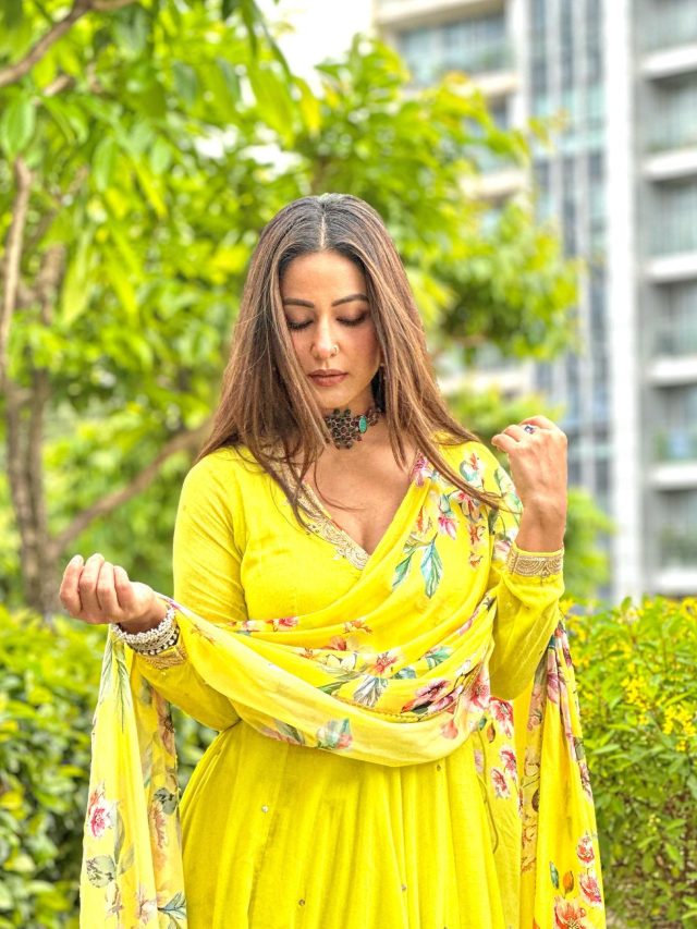 realhinakhan_1692976889_3177242888113240747_4315071119
