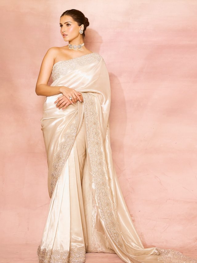 tarasutaria_1727445265_3466384583095291620_312665764