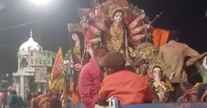 Belgavi Karnataka दुर्गा प्रतिमा विसर्जन के दौरान हिंसक झड़प