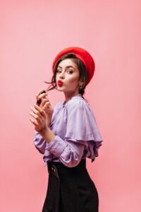 Matte Lipstick Hacks : ये है Matte Lipstick छुड़ाने का बिल्कुल सही तरीका