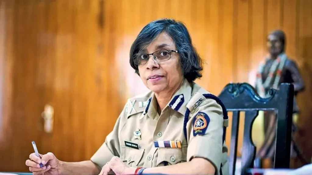 1360112 ips officer rashmi shukla