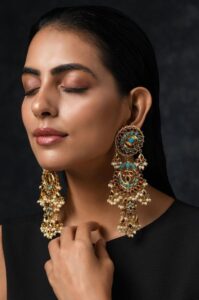 Trendy Ethnic Look Earings : Ethnic Look पर जरूर आजमाएं ये Trendy Earings