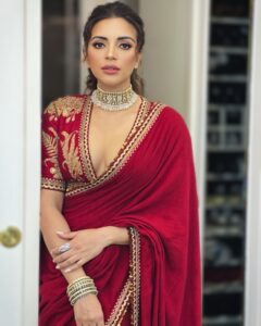 Shama Sikander Red Saree Look: एक्ट्रेस ने लाल साड़ी में बिखेरा हुस्न का जलवा, देखें लेटेस्ट तस्वीरें