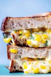 Cheese Corn Sandwich: घर पर बच्चों के लिए बनाएं Restaurant जैसा स्वादिष्ठ Cheese Corn Sandwich