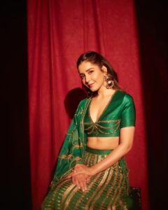 Trendy Blouse Designs: सांवली त्वचा पर खूबसूरत लगेंगे ये 5 ट्रेंडी ब्लाउज डिज़ाइन