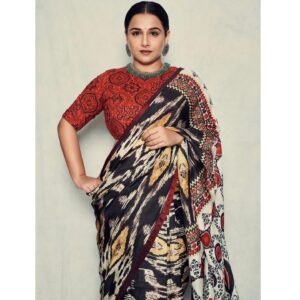 Vidya Balan Saree Look: साड़ी क्वीन कही जाने वाली विद्या बालन, एक्ट्रेस के ट्रेडिशनल लुक से लें इंस्पिरेशन