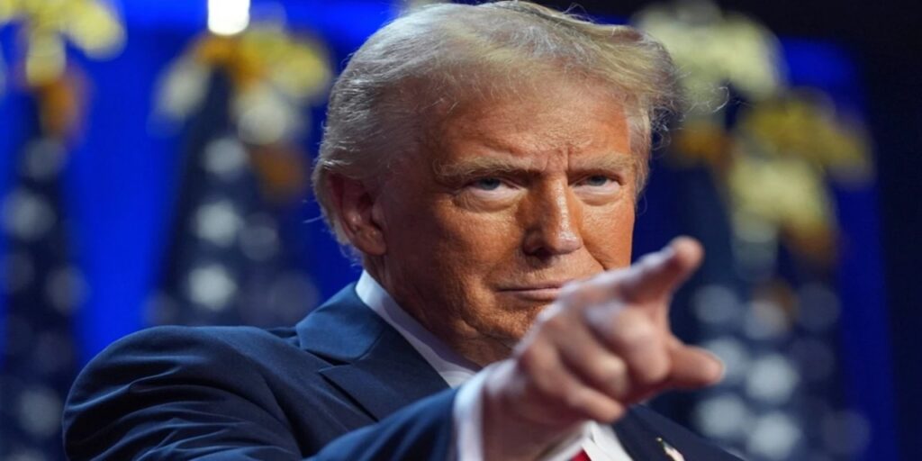 1362055 Trump
