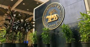 देश का ये बैंक रखता है सबसे ज्‍यादा रिजर्व, जानें RBI का नियम