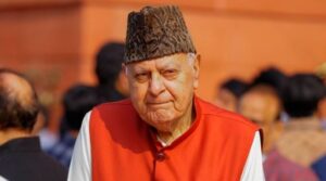 Jammu-Kashmir: सरकार को समस्या का हल करने में देर नहीं करनी चाहिए : फारूक अब्दुल्ला